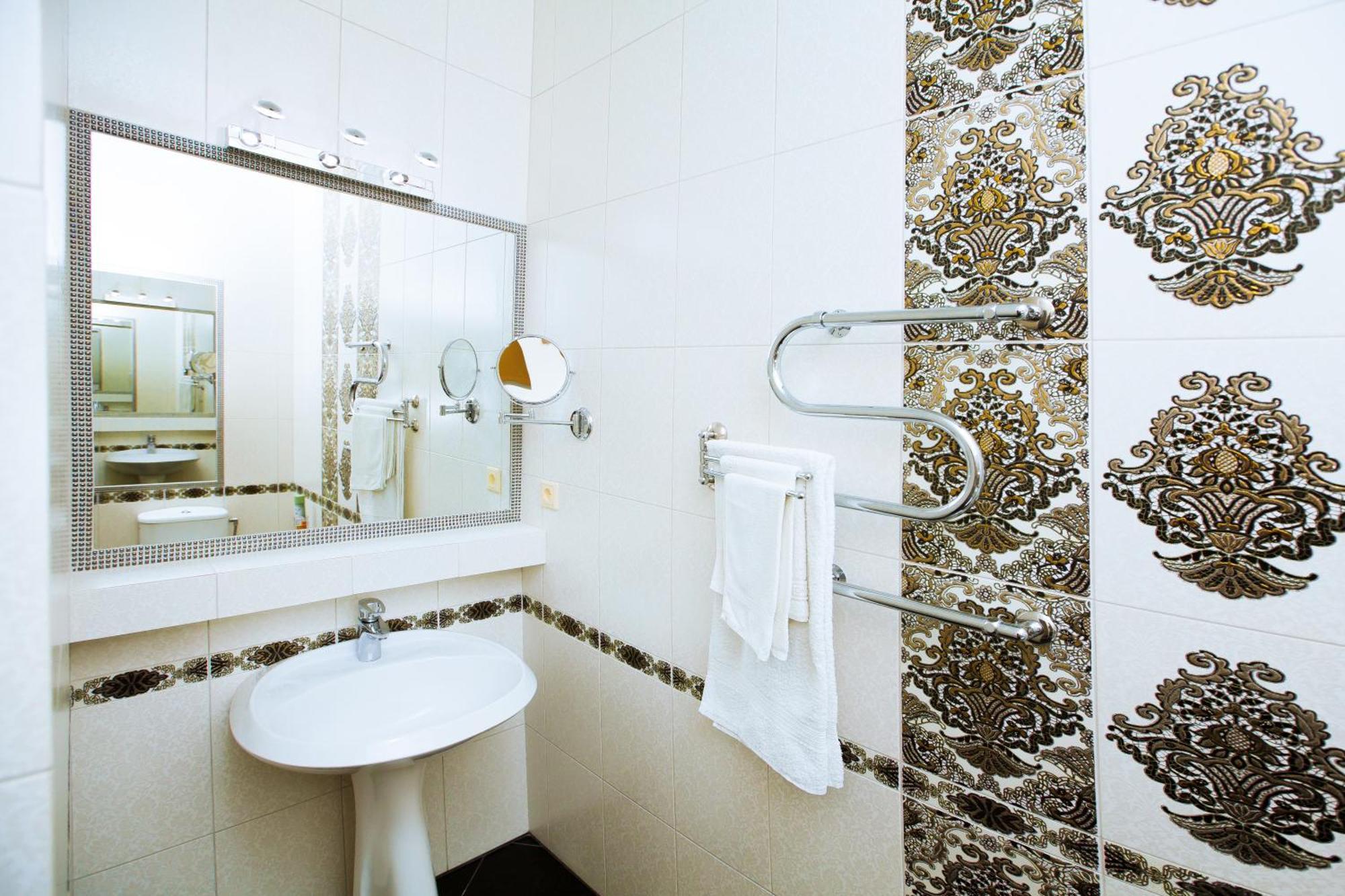 Lira Boutique Hotel Mahiljow Eksteriør billede